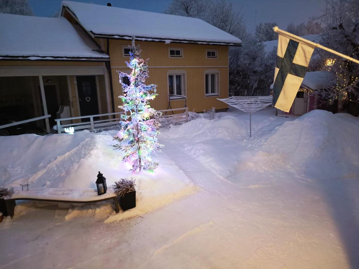Firsthome Guesthouse Jakobstad Bagian luar foto