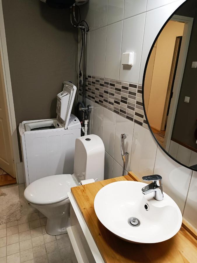 Firsthome Guesthouse Jakobstad Bagian luar foto