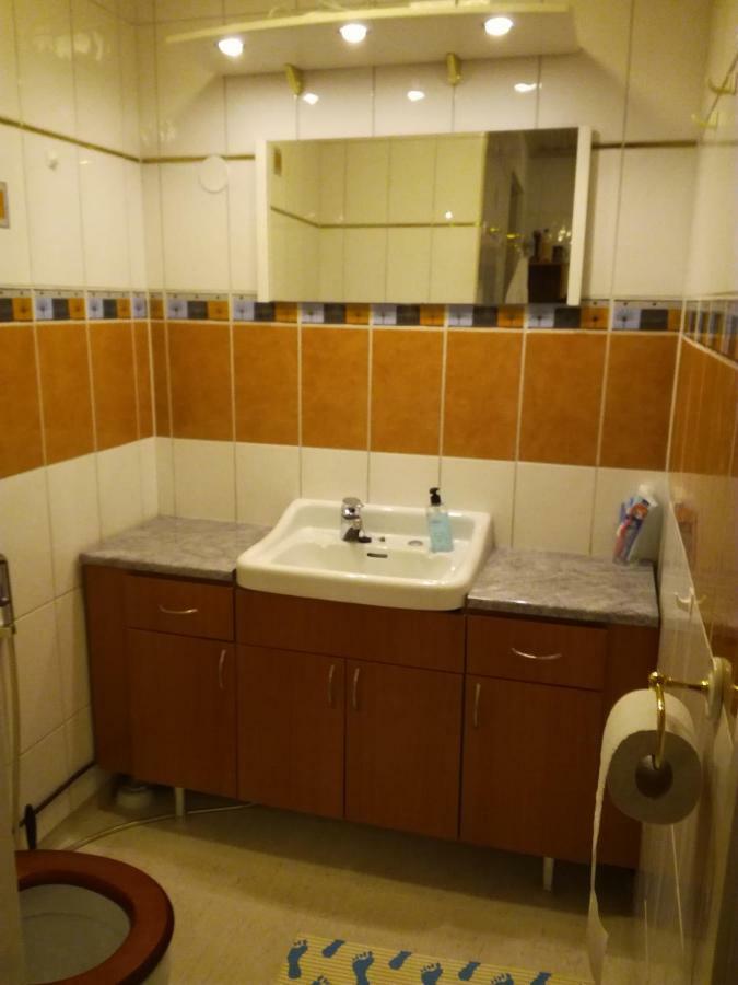 Firsthome Guesthouse Jakobstad Bagian luar foto