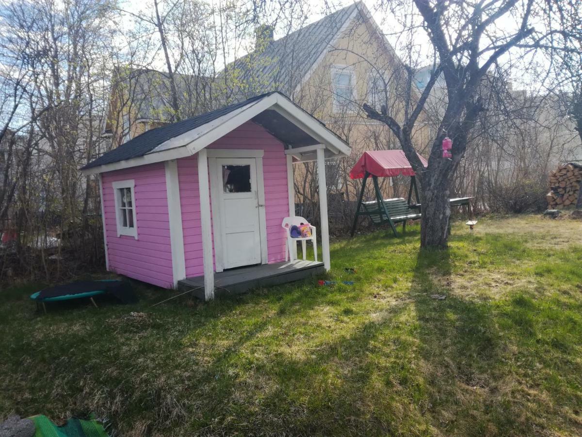 Firsthome Guesthouse Jakobstad Bagian luar foto