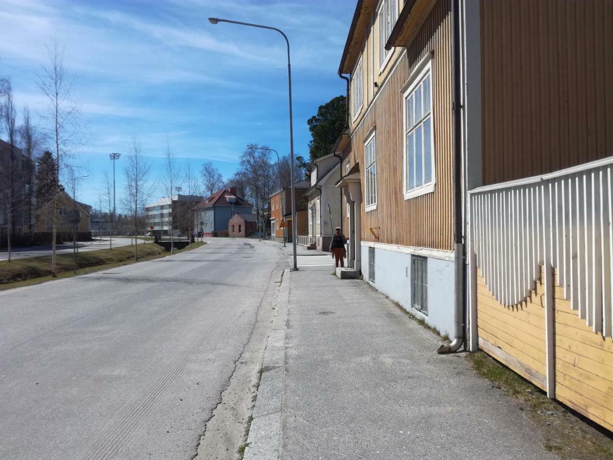 Firsthome Guesthouse Jakobstad Bagian luar foto