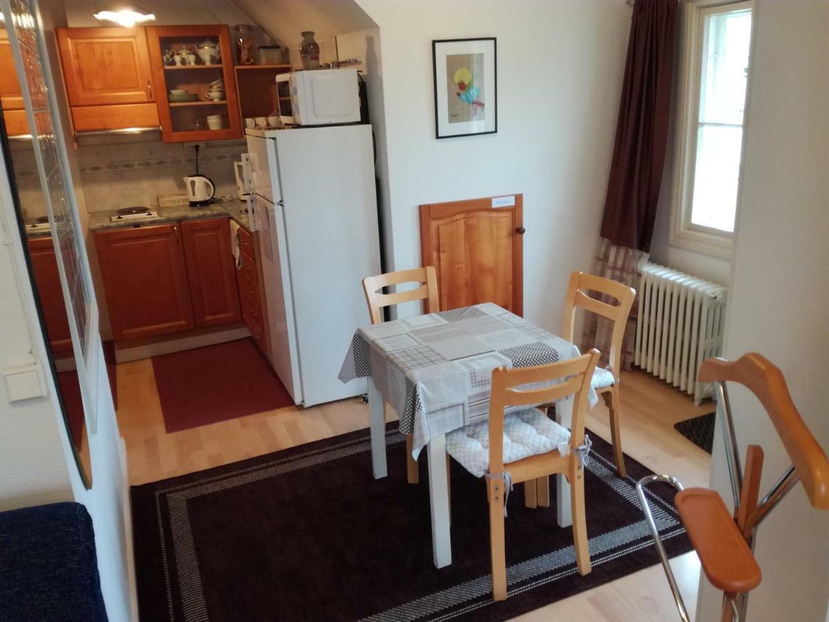 Firsthome Guesthouse Jakobstad Bagian luar foto